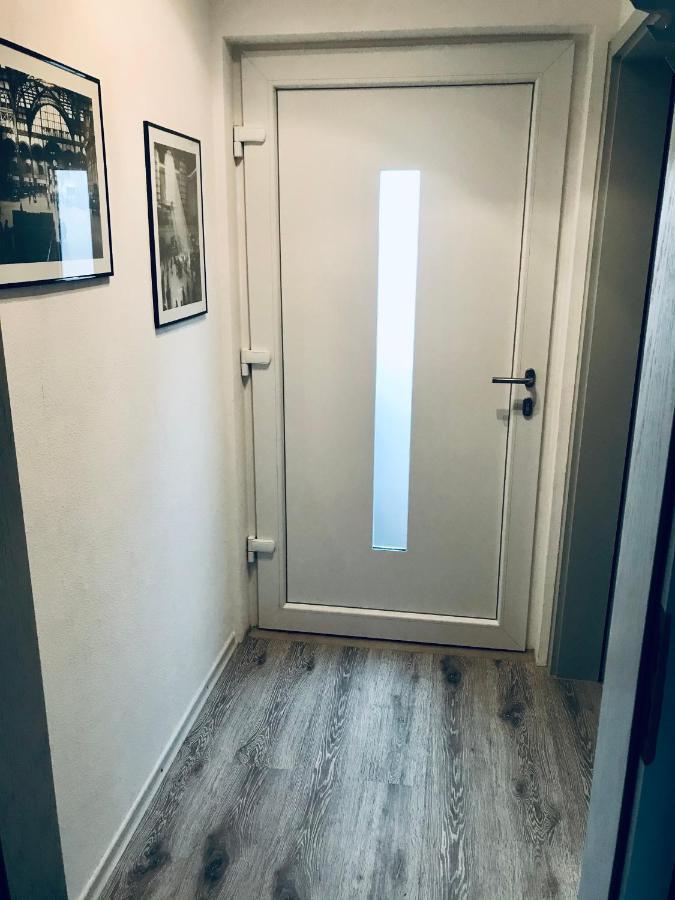Wohnung Mit Charme, Netflix ไรน์ชเตทเทน ภายนอก รูปภาพ
