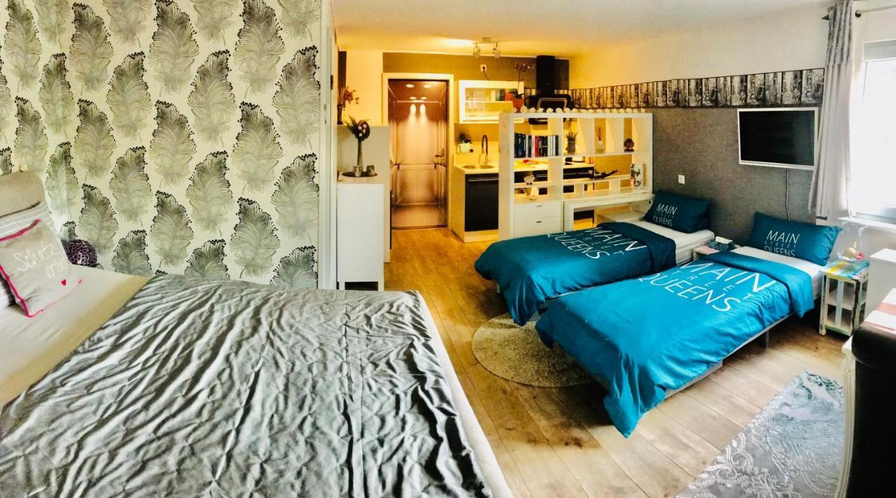 Wohnung Mit Charme, Netflix ไรน์ชเตทเทน ภายนอก รูปภาพ