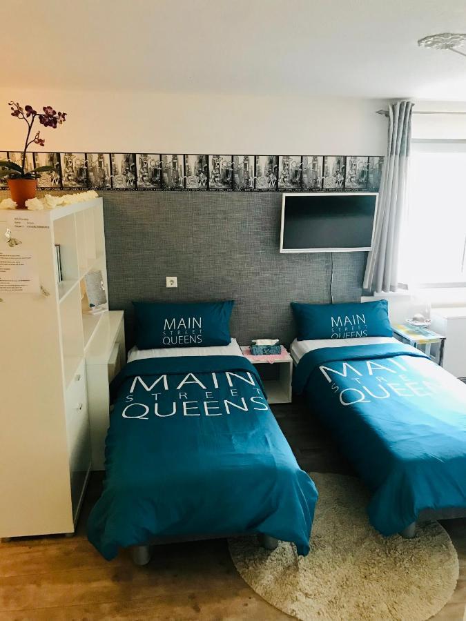 Wohnung Mit Charme, Netflix ไรน์ชเตทเทน ภายนอก รูปภาพ