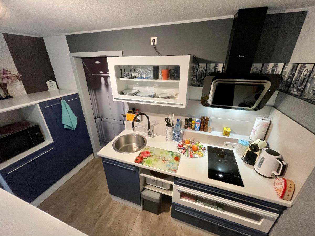 Wohnung Mit Charme, Netflix ไรน์ชเตทเทน ภายนอก รูปภาพ